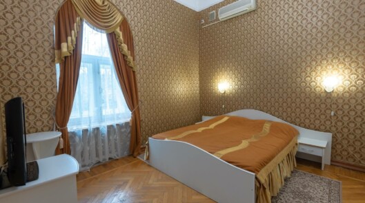 Полулюкс 2-комн. (к. 1)